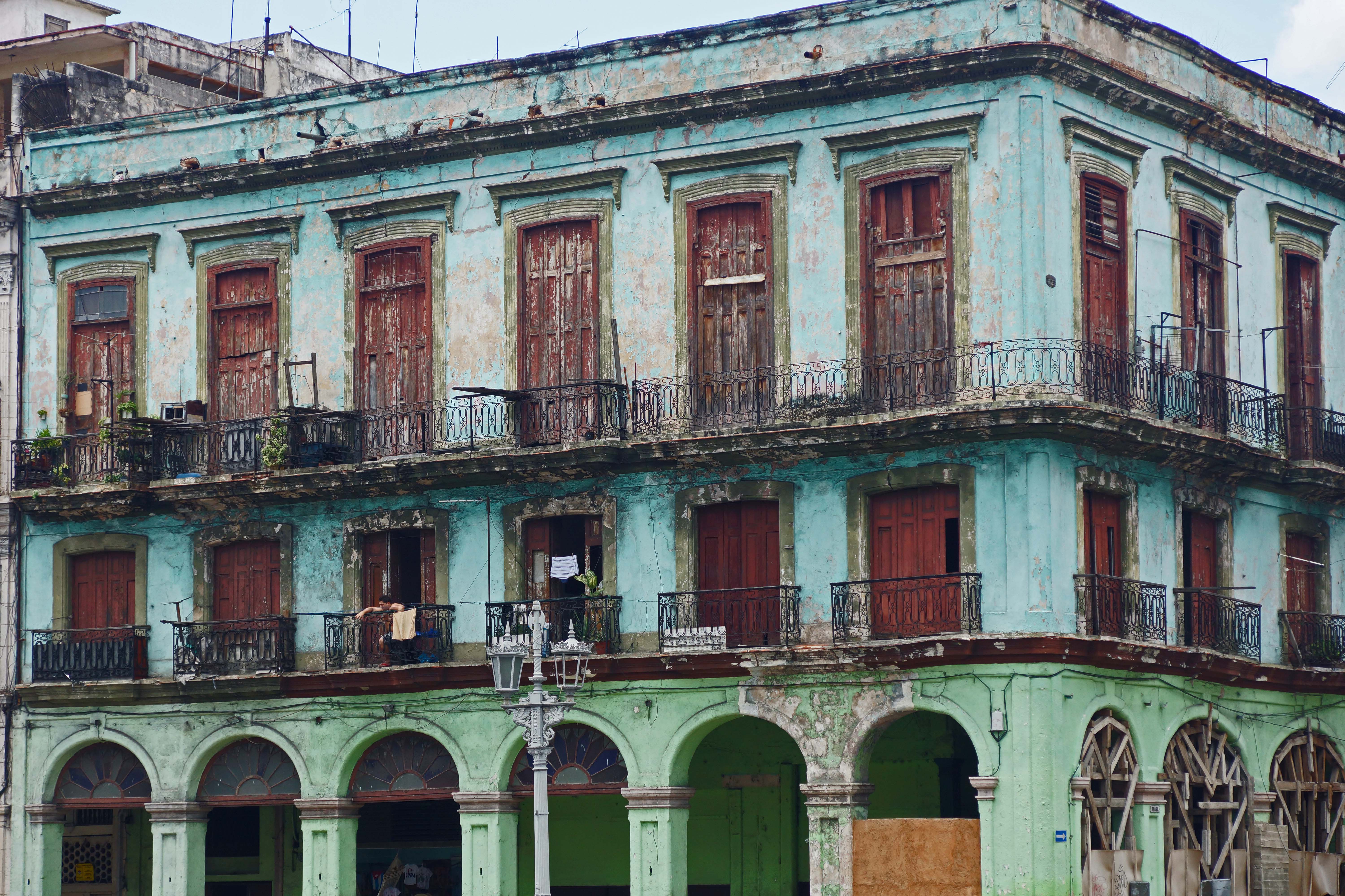 Cuban Balconies.jpg