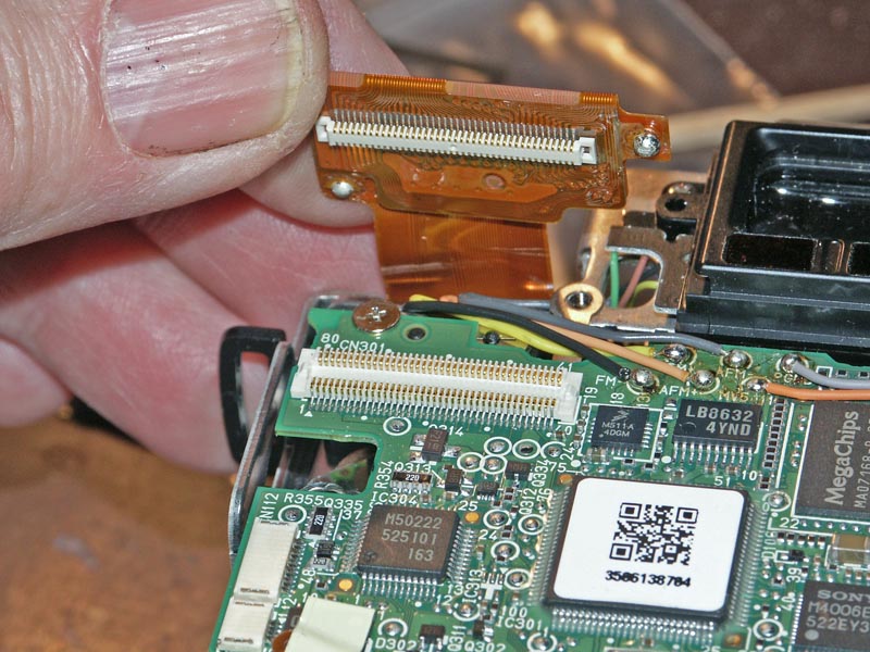 Main Board Connector 0004.jpg