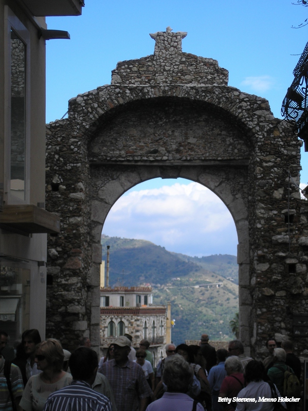 Taormina - porta Catania
