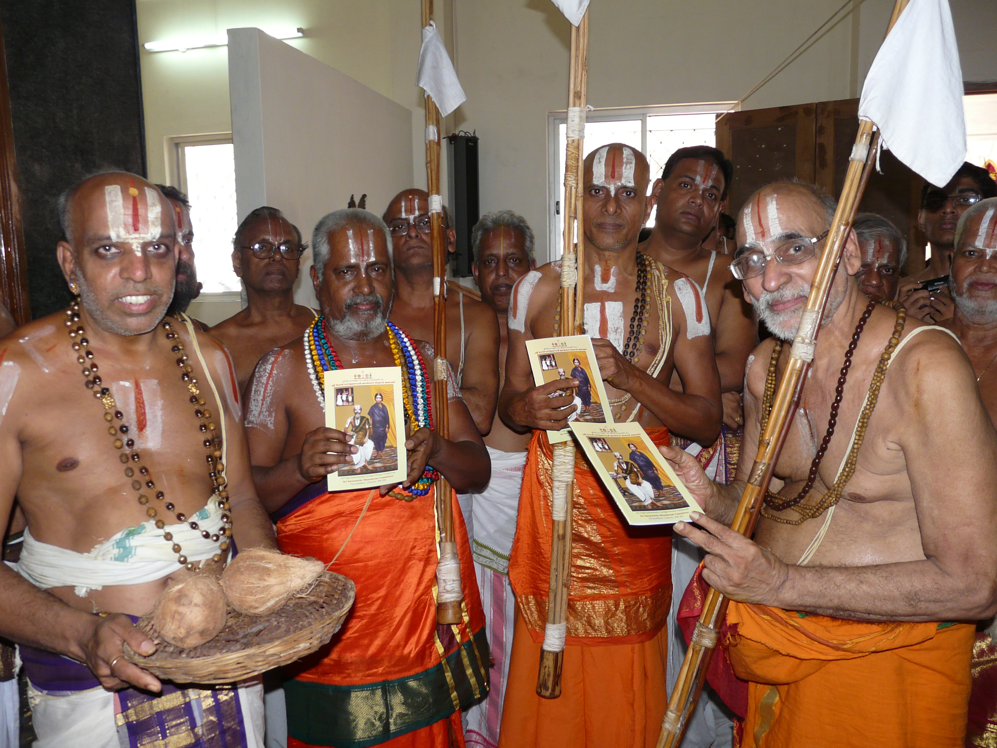 29-Jeeyars holding the book.JPG