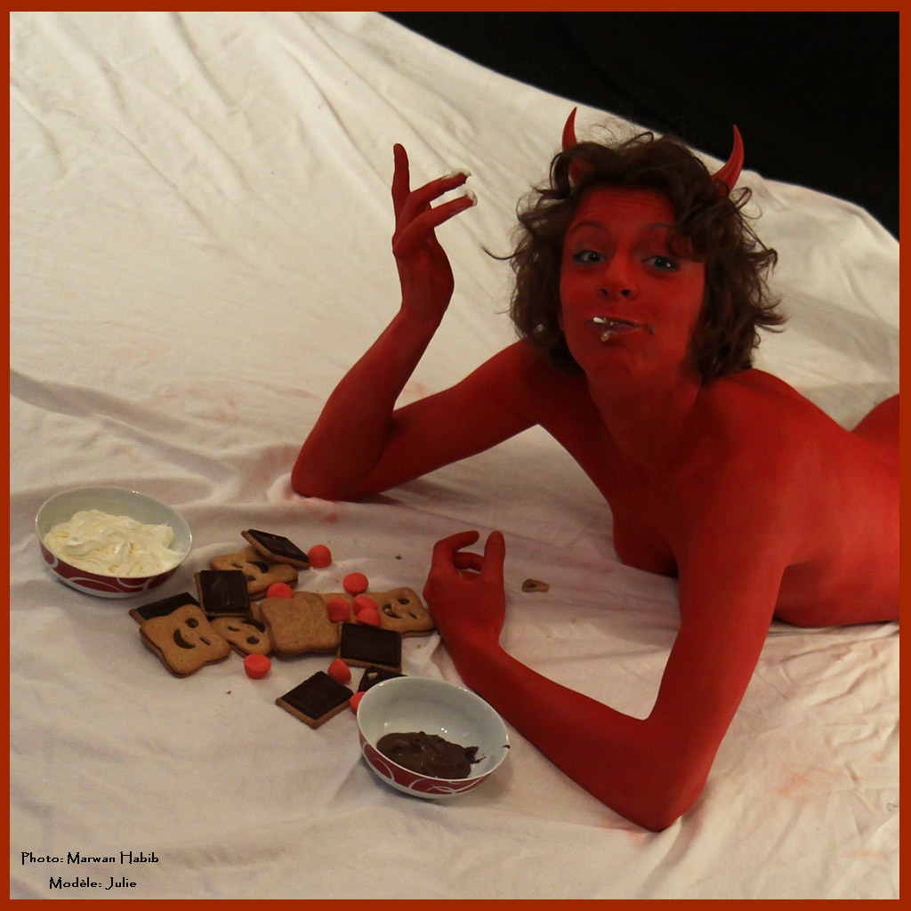 Julie - Gluttony / Gourmandise