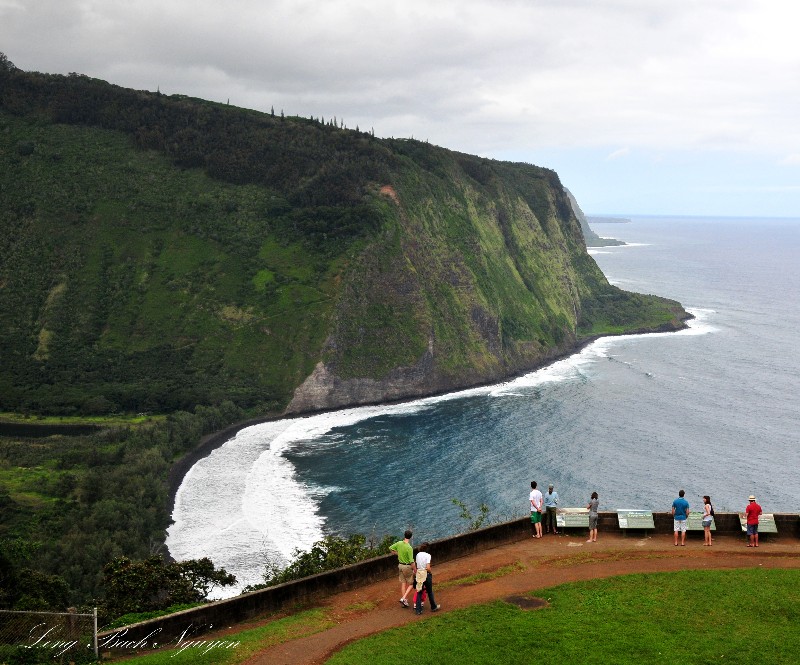 Waipio Lookout and valley