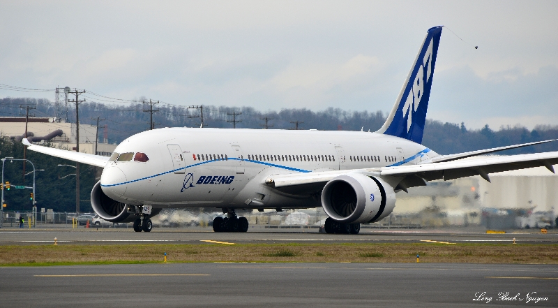 Boeing 787 Dreamliner, 2nd Flight Test, Battery Problem, Boeing Field  