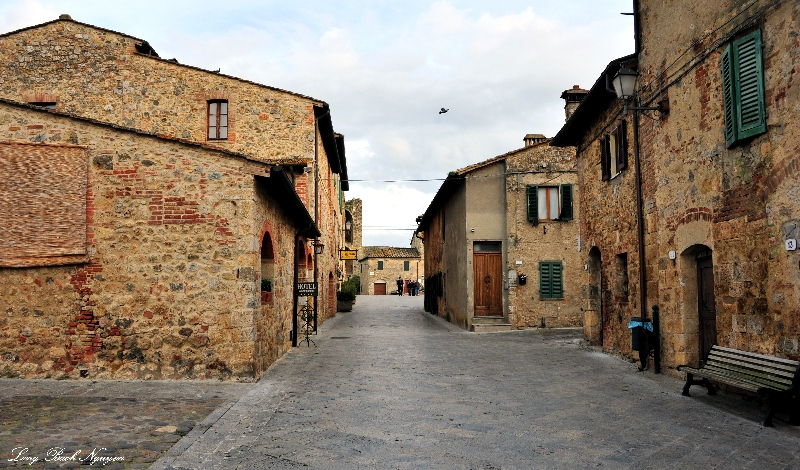 Via l Maggio, Monteriggioni, Italy  