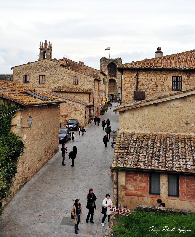 Via l Maggio, Watch Towers, Monteriggioni, Italy 