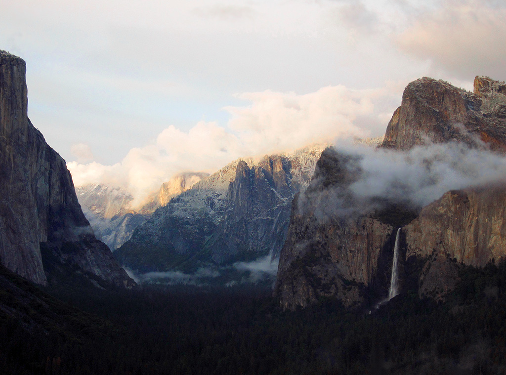 At 7:36 pm. FINAL clearing storm sunset photo, Yosemites Tunnel View. S95.  #4590