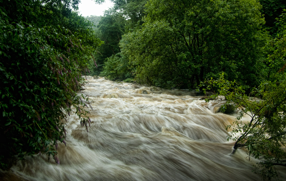 Fast flowing