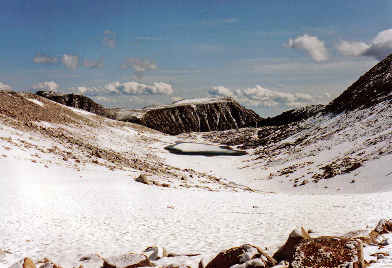 Summit Lake below Mono Pass