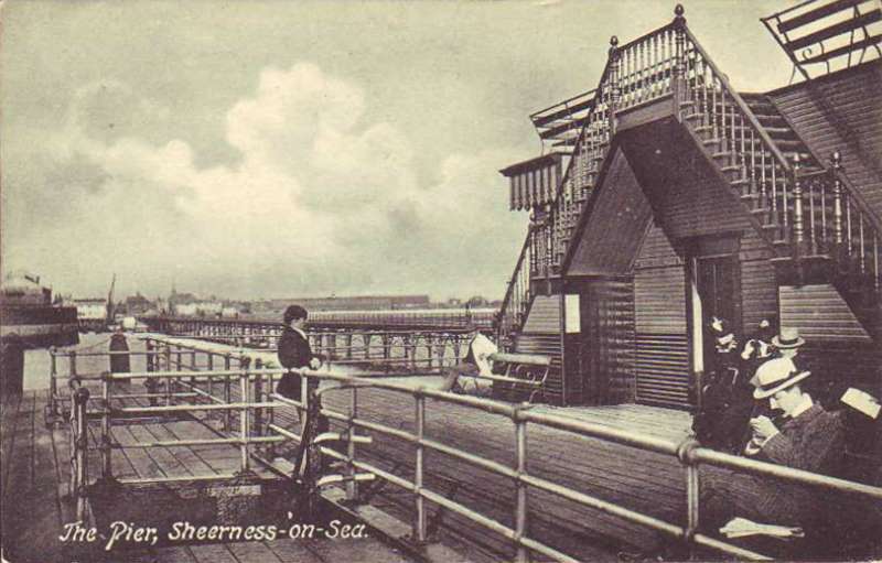 Sheerness-03_b