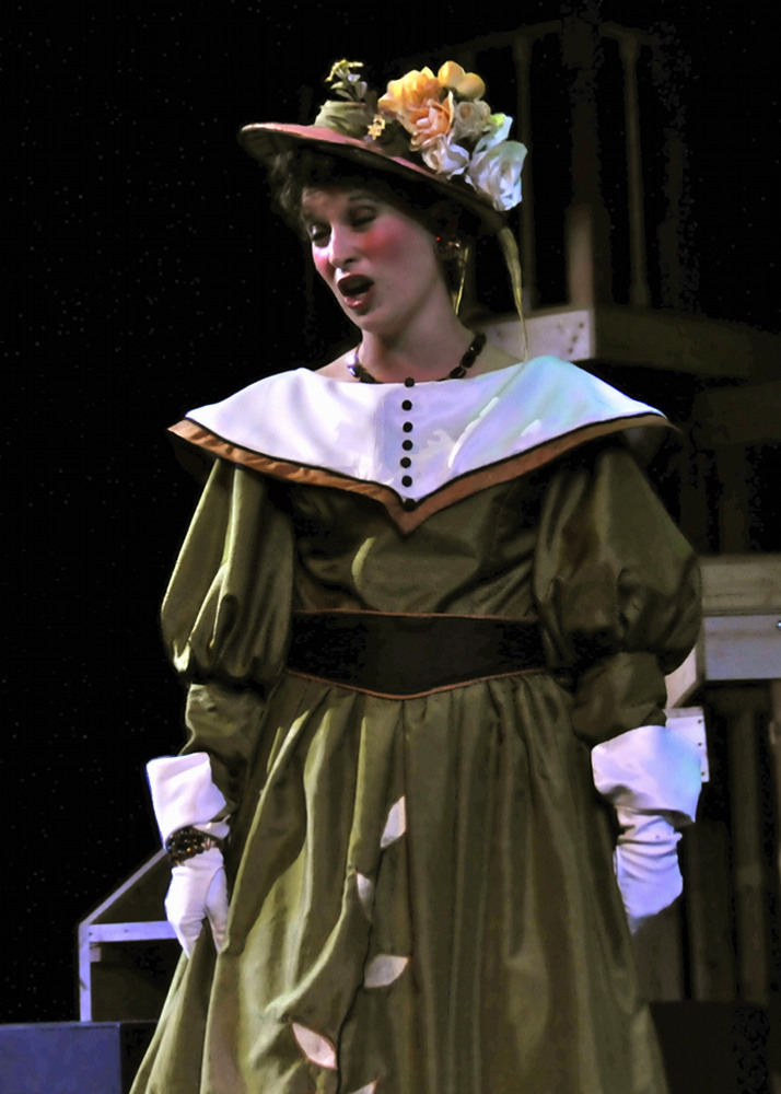 Elizabeth O_brien as Lucy in ThreePennyOpera at ISU _DSC7741.jpg