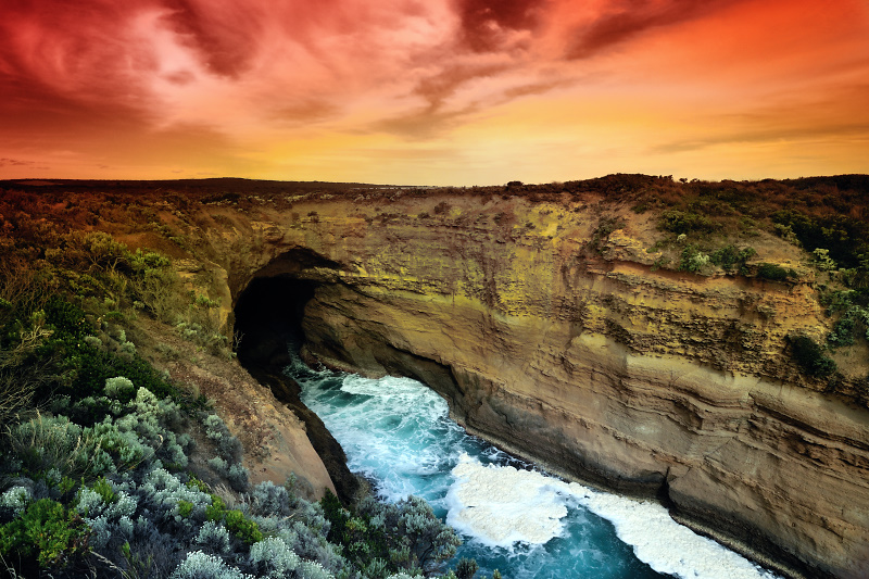Thunder Cave