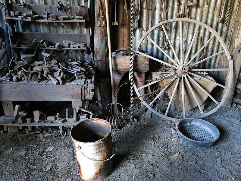 Blacksmith's tools