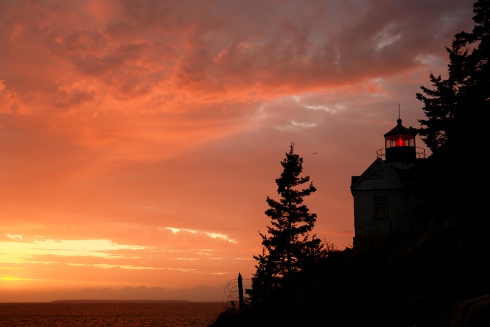 103DSC08288.jpg Red Sky at night at Bass Harbor Head Lighthouse preceeding a strong storm... see the blue image the next morn
