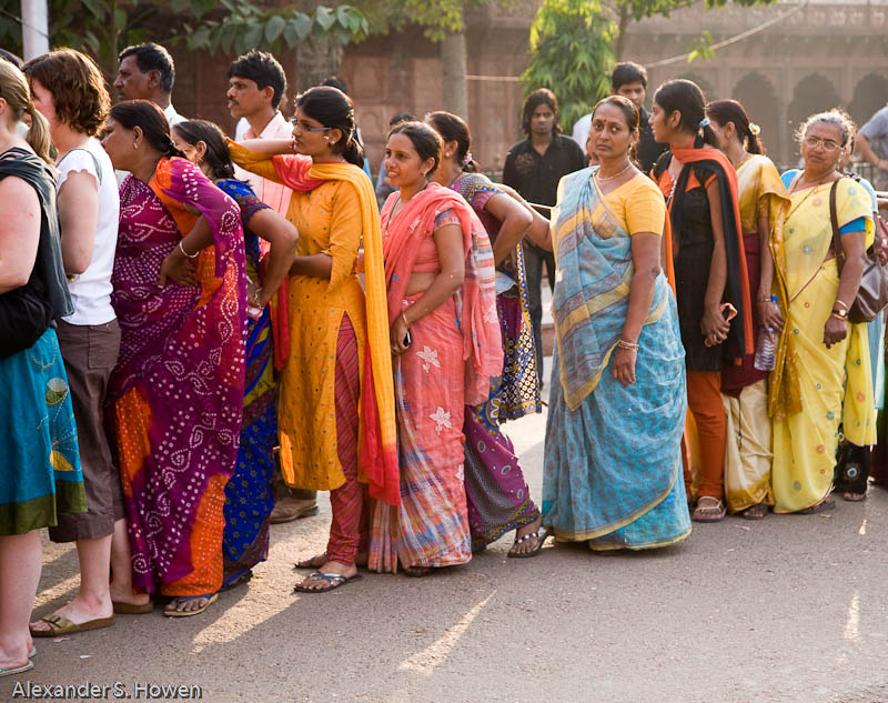 Women queue for the Taj Mahal