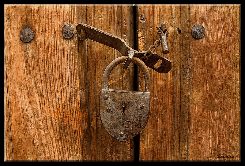 Las puertas de San Miguel 003.jpg