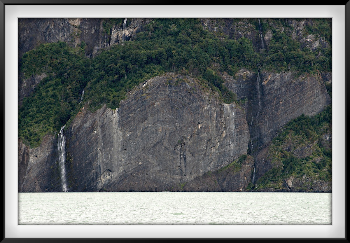 Patagonia: Exposed Geology - Ultima Esperanza