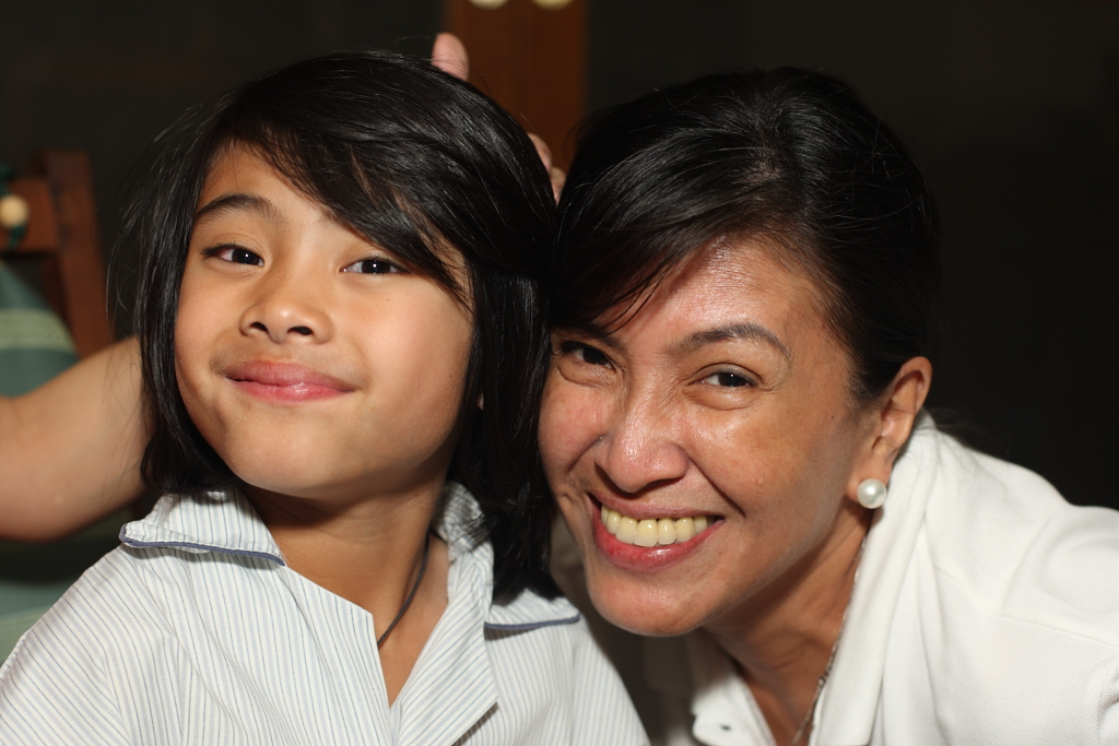 Riley with tita Menchie
