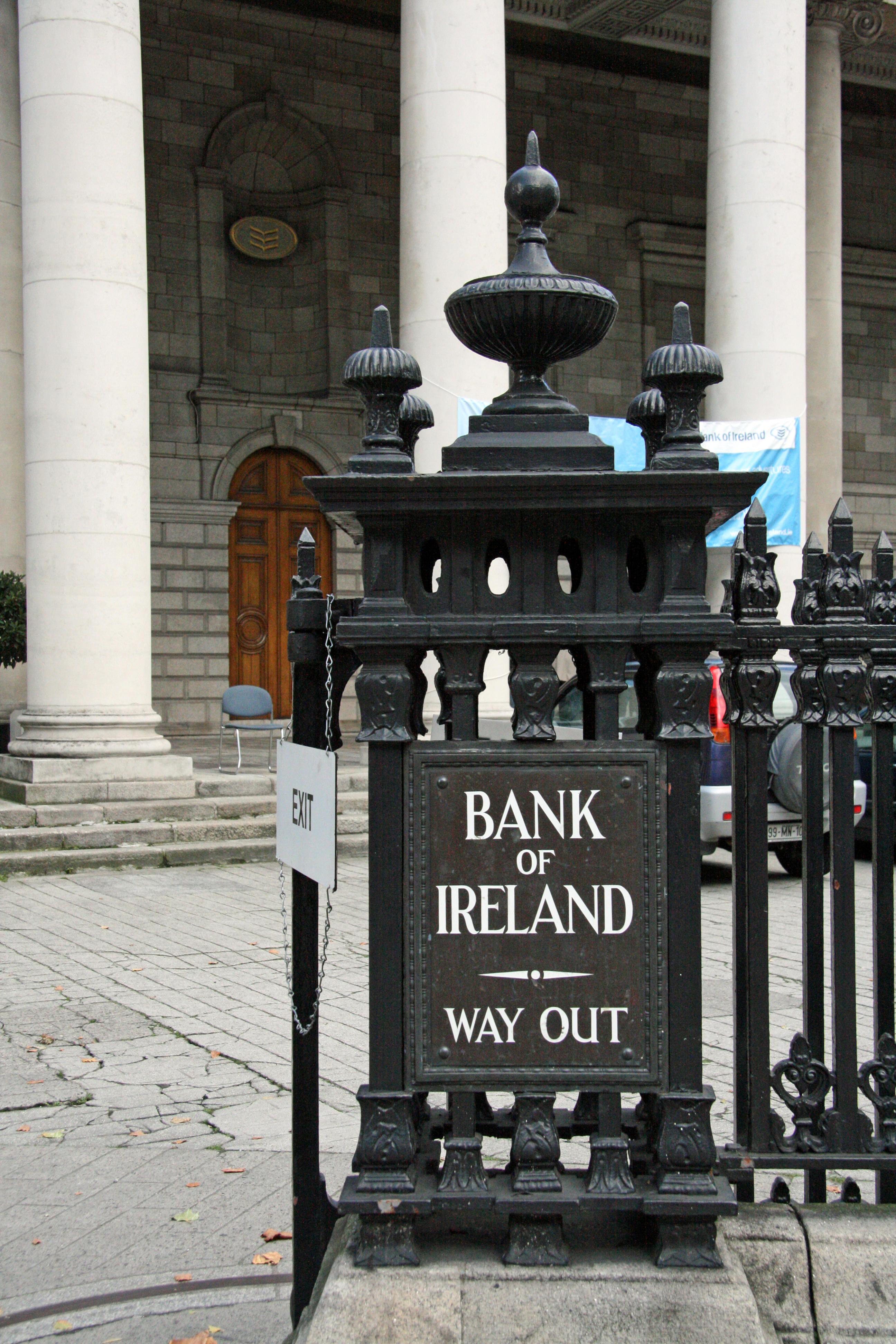DB-24 Bank of Ireland photo - Deborah Lewis photos at ...