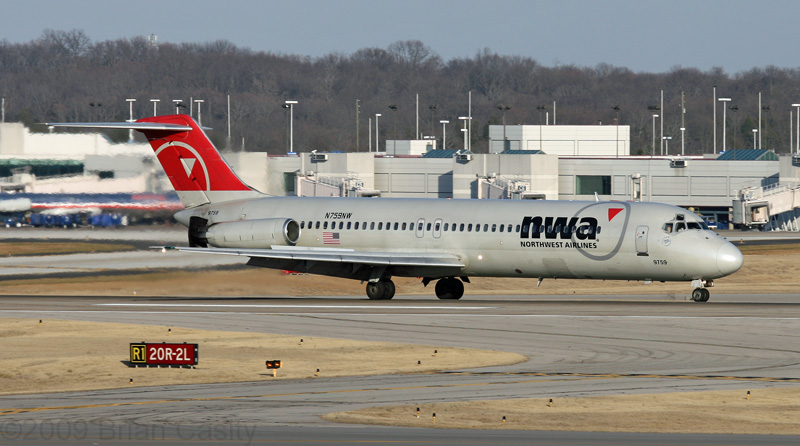 Northwest Airlines N759NW