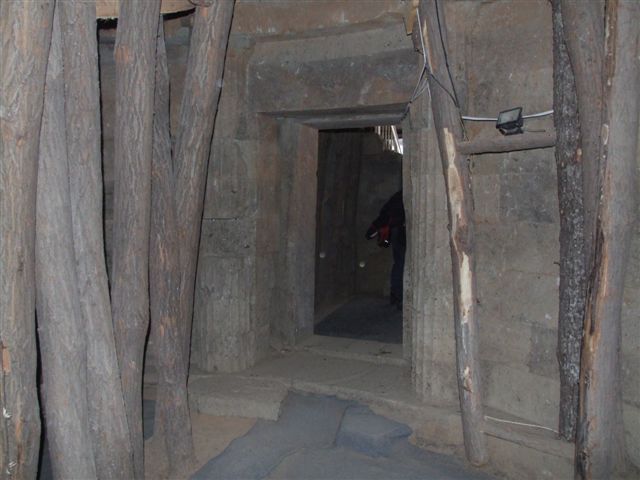 Thracian Cult Complex at Starosel 7.JPG