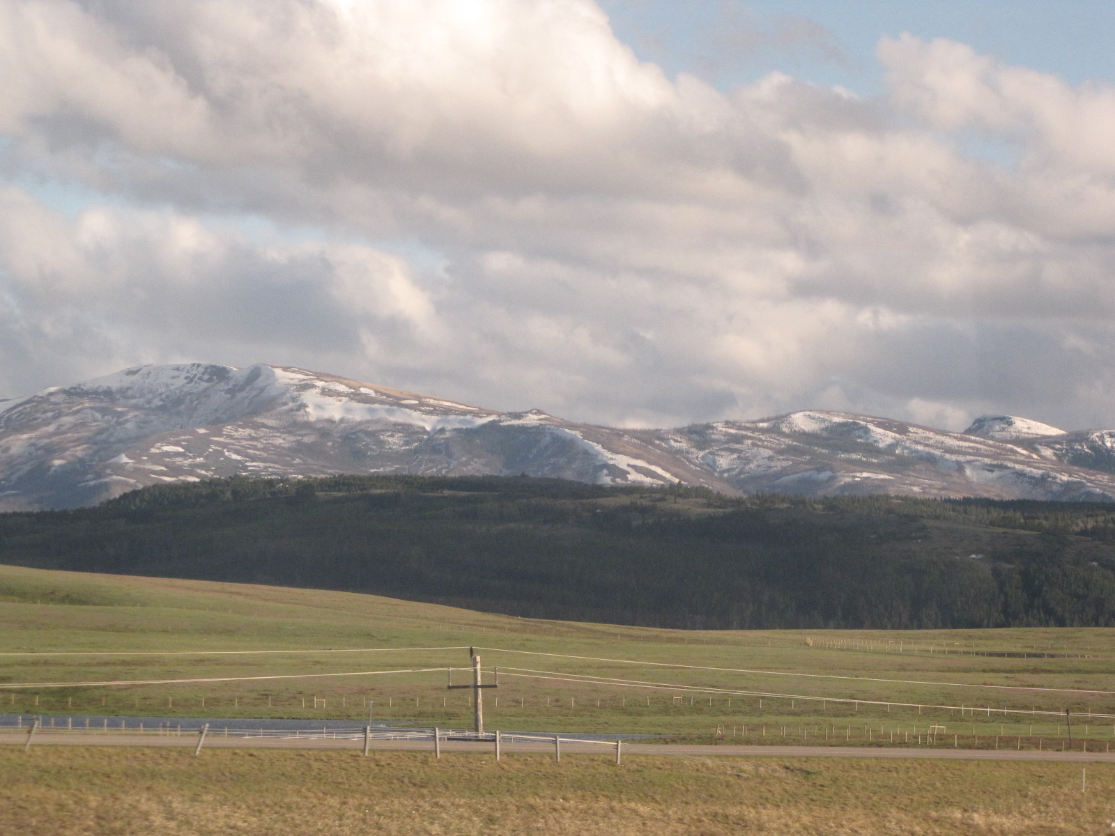 getting close to the Rockies.JPG