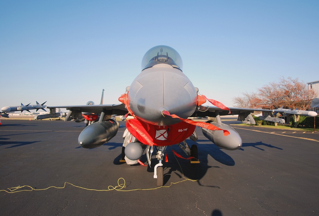 US Air Force General Dynamics F-16C Fighting Falcon (87-0232) **City of Mobile**