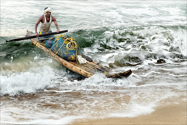 Surfing on a rolling wave