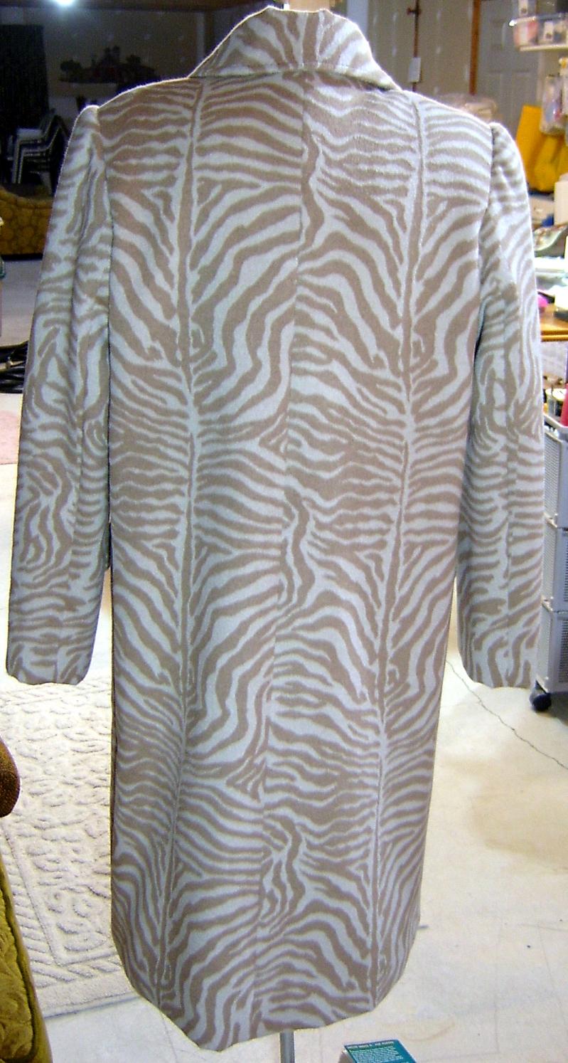 Cashmere Coat Back