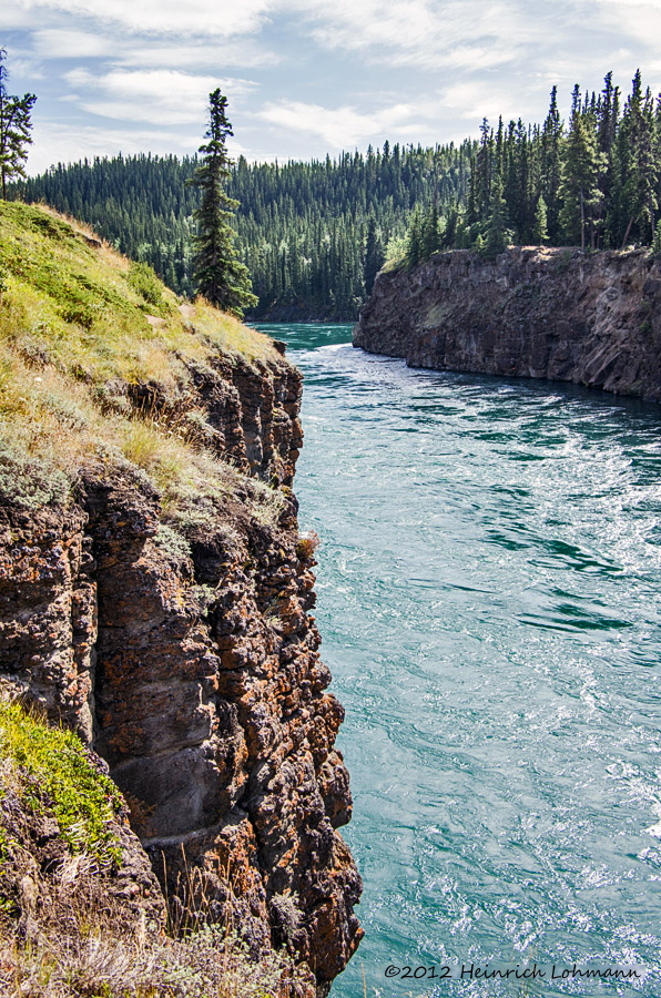 K5G4467-Miles Canyon.jpg