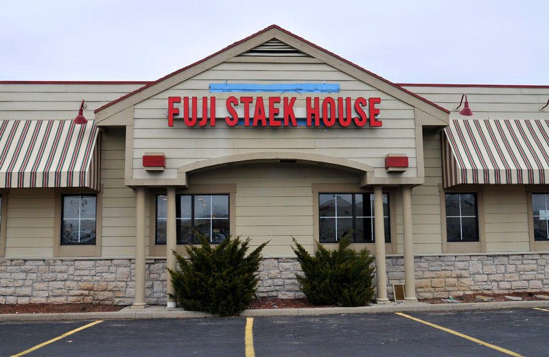 Fuji Staek House