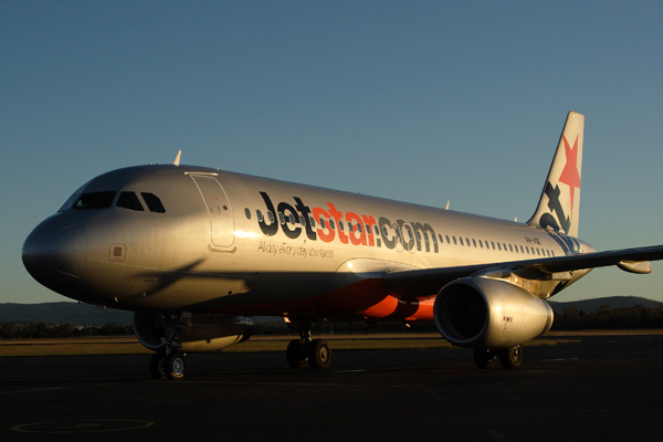 JETSTAR AIRBUS A320 HBA RF IMG_9209.jpg