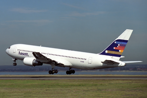 ANSETT BOEING 767 200 SYD RF 395 26.jpg