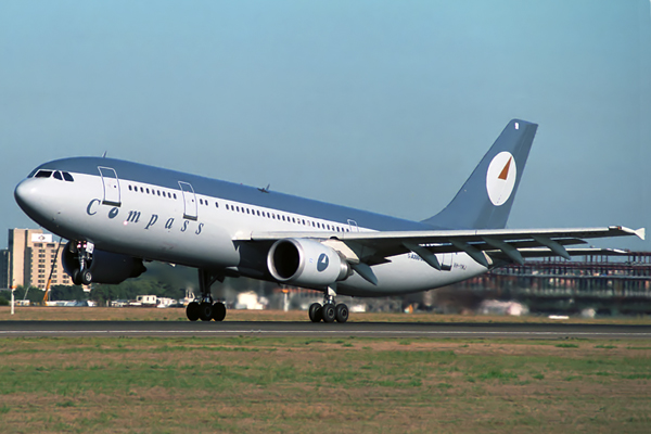 COMPASS AIRBUS A300 600R SYD RF 376 6.jpg