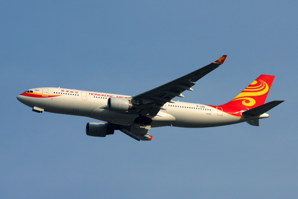 HONG KONG AIRLINES AIRBUS A330 200 BKK RF IMG_2369.jpg