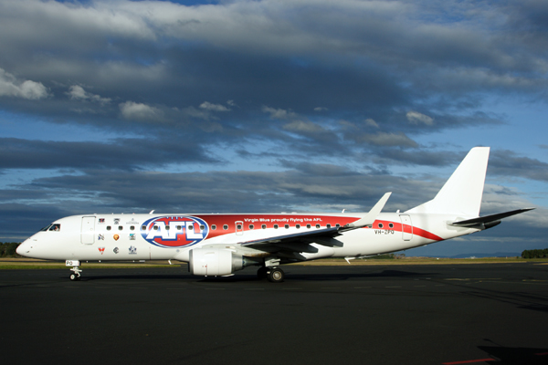 VIRGIN BLUE EMBRAER 190 HBA RF IMG_5955.jpg