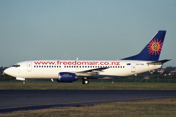 FREEDOM AIR BOEING 737 300 SYD RF 1409 29.jpg