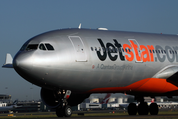 JETSTAR AIRBUS A330 200 SYD RF IMG_9983.jpg