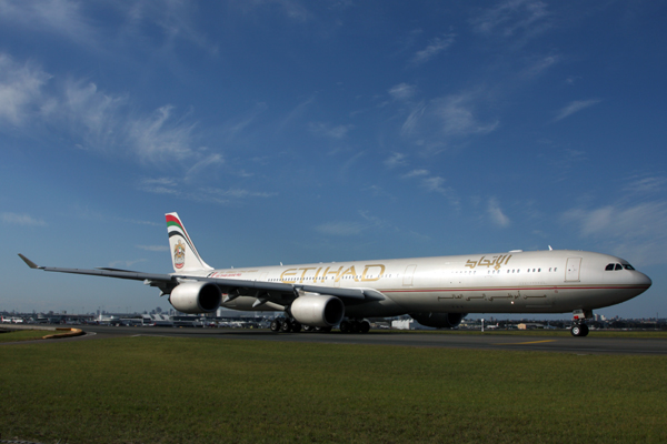 ETIHAD AIRBUS A340 600 SYD RF IMG_5700.jpg