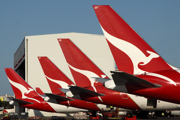 QANTAS BOEING 767 300S SYD RF IMG_7134.jpg