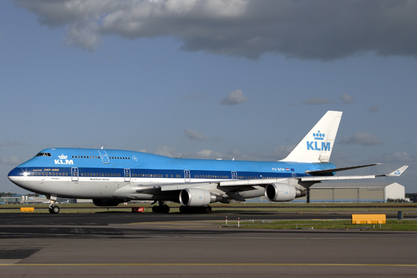KLM BOEING 747 400 AMS RF IMG_2619.jpg