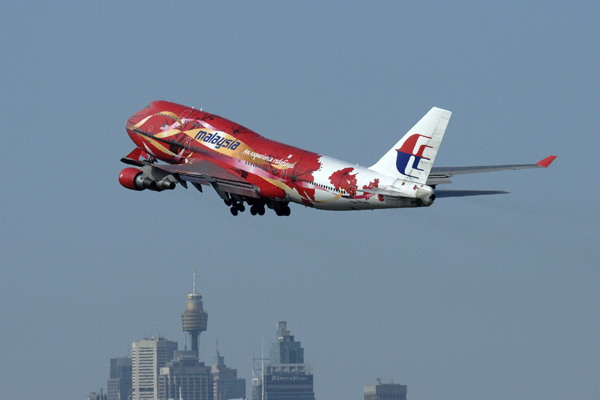 MALAYSIA BOEING 747 400 SYD RF IMG_4748.jpg