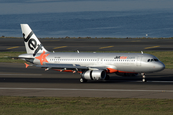 JETSTAR AIRBUS A320 SYD RF IMG_4896.jpg