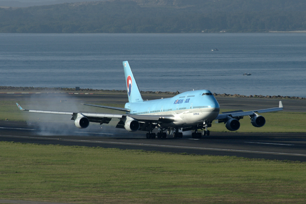 KOREAN AIR BOEING 747 400 SYD RF IMG_4900.jpg