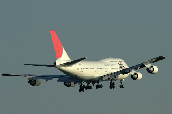 JAPAN AIRLINES BOEING 747 400D HND RF IMG_5635.jpg