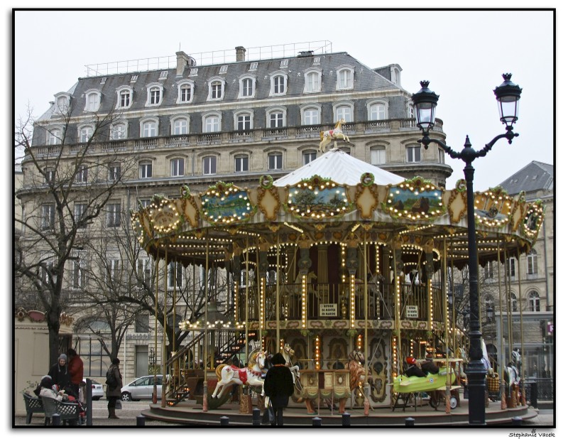 Bordeaux carousel
