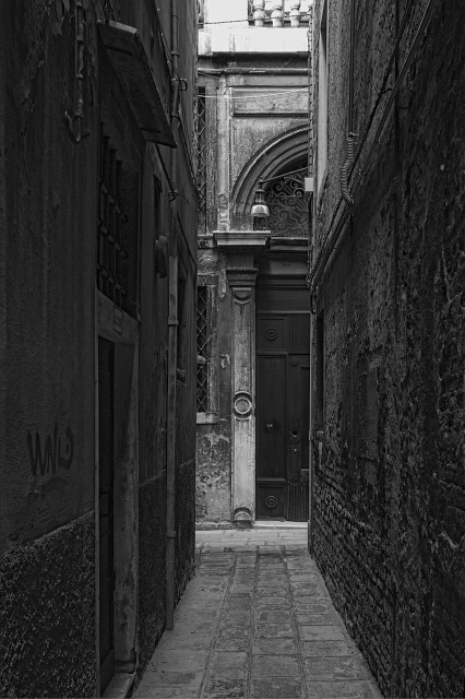 _DSC9451bw_small.jpg