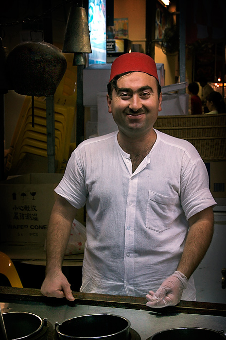 Boss of Candyfloss. Sold out ... Adis !