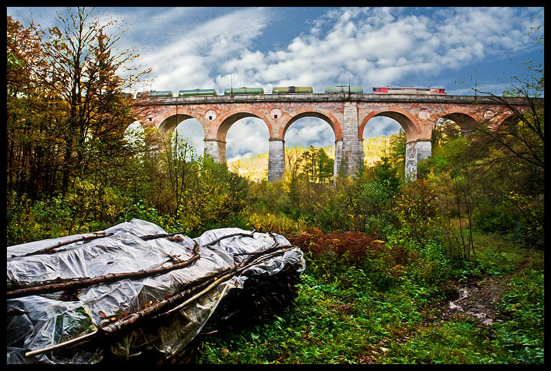 3rd: passing train<br>by mschf