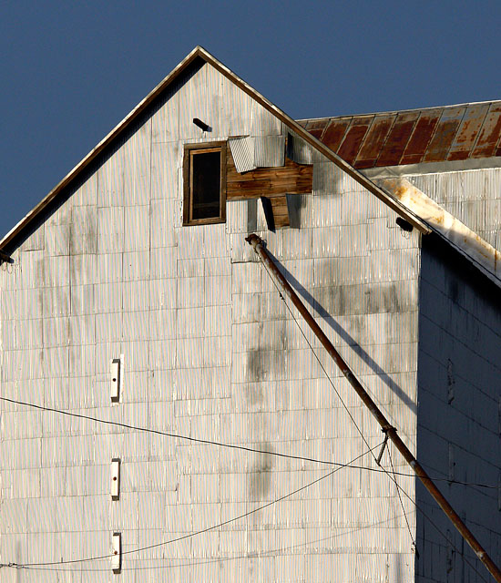 Silo<br>by mlynn