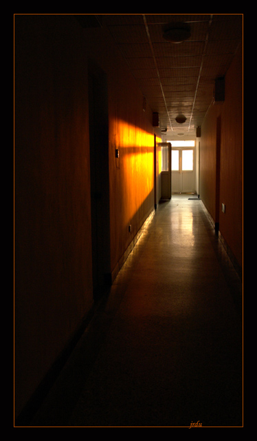 <b>6th Place (tie)</b><br>hall<br>by jrdu